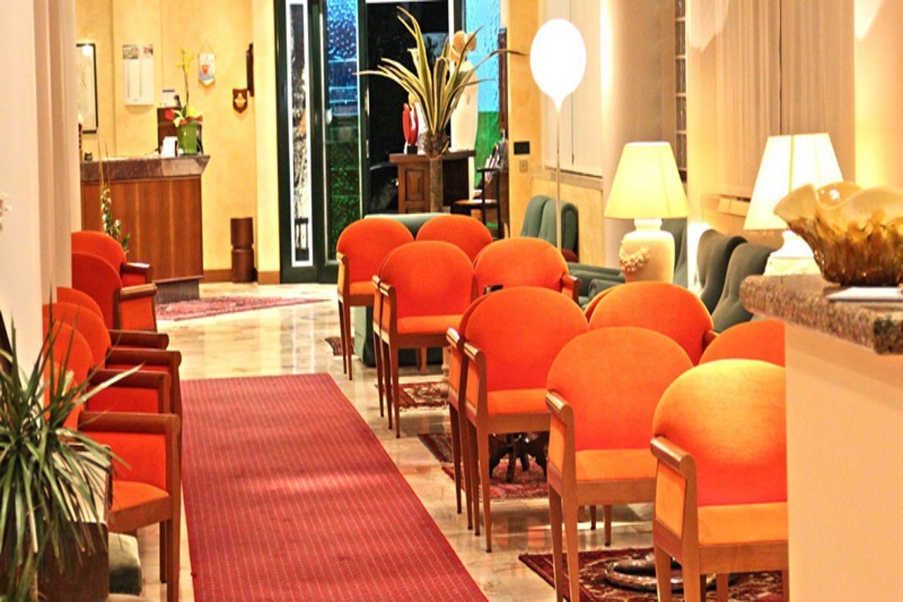 Ruhl Beach Hotel & Suites Lido di Jesolo Ngoại thất bức ảnh