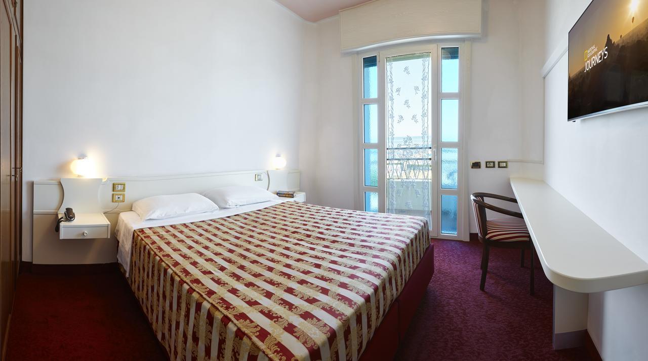 Ruhl Beach Hotel & Suites Lido di Jesolo Ngoại thất bức ảnh