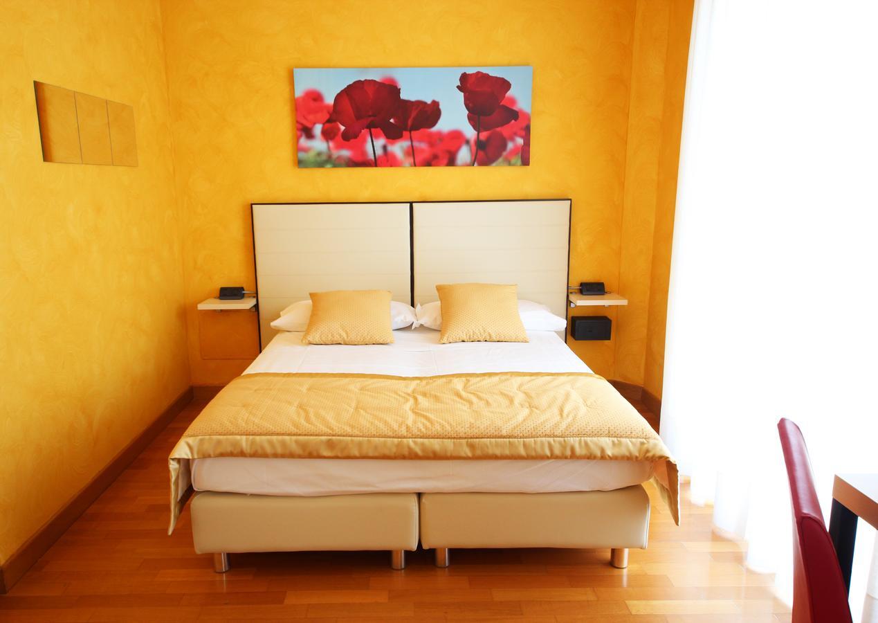 Ruhl Beach Hotel & Suites Lido di Jesolo Ngoại thất bức ảnh