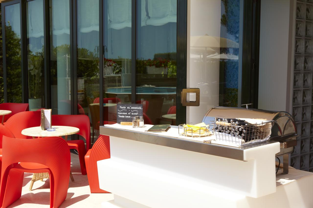 Ruhl Beach Hotel & Suites Lido di Jesolo Ngoại thất bức ảnh