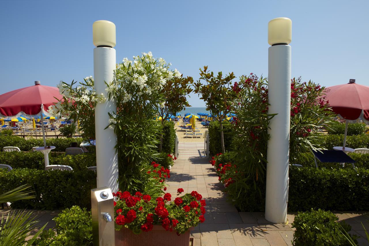 Ruhl Beach Hotel & Suites Lido di Jesolo Ngoại thất bức ảnh